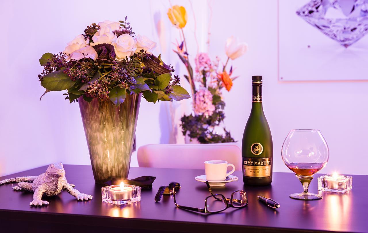 ホテル Wuschl Lounge Kuhbach  エクステリア 写真